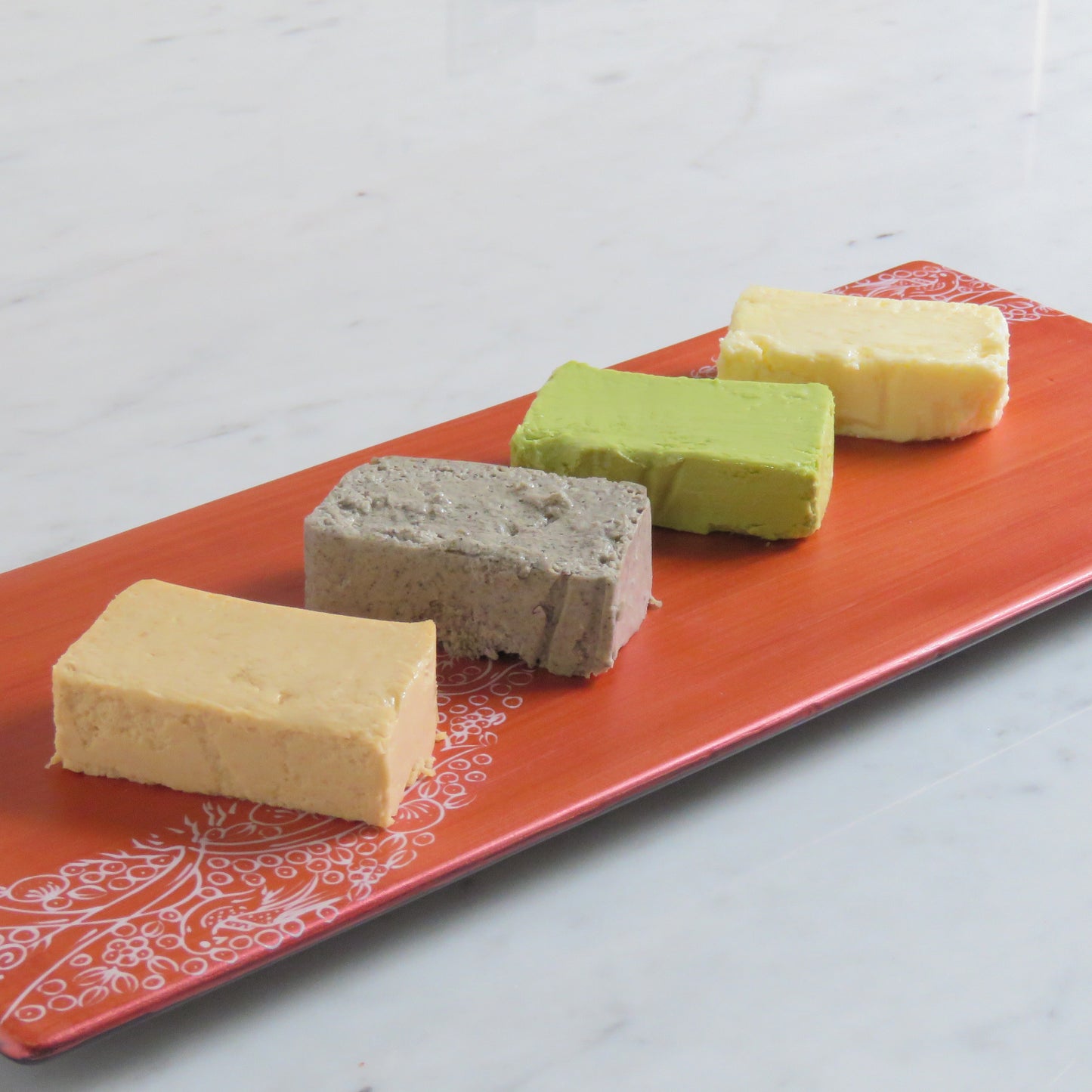 チーズテリーヌ(大)4種盛り合わせ